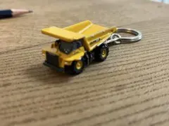 KOMATSU ダンプトラック キーホルダー ミニチュアのサムネイル