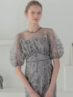 フラワーディテールパフスリーブIラインワンピースドレス結婚式二次会パーティー