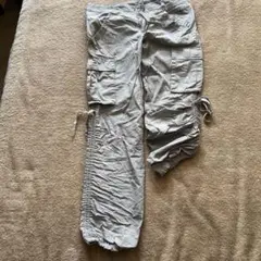 グレー パンツ　NIKE