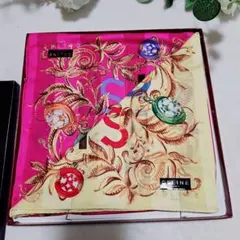 未使用箱入り✨CELINE　大判ハンカチーフ　ジュエリー柄　ピンク×イエロー