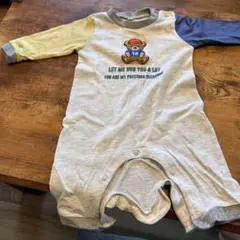 クマ刺繍ロンパース 70cm