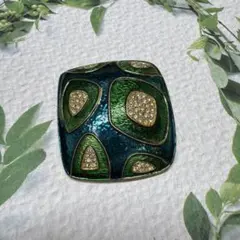 ビンテージ　ブローチ(大きめ) グリーン系　孔雀羽根　幾何学　昭和レトロ