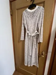 Snidel レースワンピース　(傷あり)