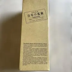 値下げ【未開栓・箱付き】本格麦焼酎 百年の孤独 720mlのサムネイル