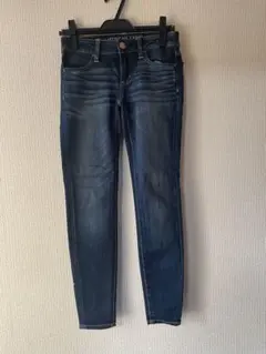 格安AMERICAN EAGLE スキニーデニム SUPER STRETCH