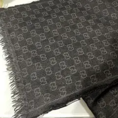 GUCCI 大判ストールy y1100様専用 - メルカリ