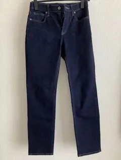 Item thumbnail for item 3c986f93-1e41-4d44-8214-d1743c597e69