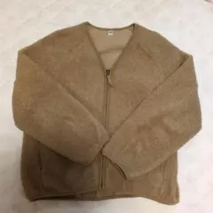 ベージュ フリースジャケット Mサイズ
