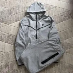 Nike テックフリース　セットアップ