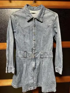 Item thumbnail for item fe40ef12-ca61-4c75-ad18-40eec93d8f12