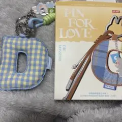 LABUBU ラブブ　Pin for Love ペンダント　イニシャル　D