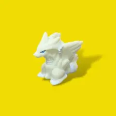 ポケモンキッズ　《レシラム》指人形.M