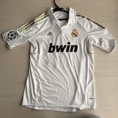 レアル・マドリード　エジル　ユニフォーム　10番