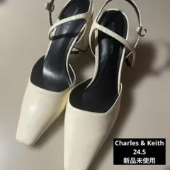 新品　Charles & Keith パンプス　オフホワイトのサムネイル