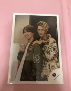 渡辺翔太  岩本照  公式写真