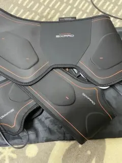 あ*お様 SIXPAD Power suit Abs 専用コントローラー付 - メルカリ