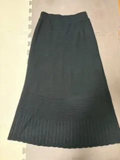 【未使用】GU ブラック タイトスカート 編み込みデザイン