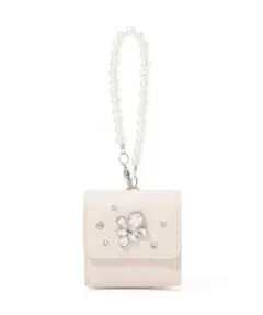 Item thumbnail for item d9ff3568-0fa4-43e8-bd98-63f4849dcb18