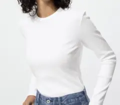 ユニクロ ソフトリブクルーネックT ホワイト　M