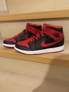 Nike Air Jordan 1 MIDブラック/レッド ハイカット
