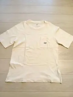 GAP 胸ポケット付 Tシャツ（サイズXS）