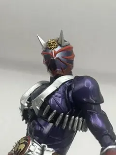 k128 未開封　バンダイ　仮面ライダー　響鬼　真骨彫 メルカリ S.H.Figuarts（真骨彫製法） 仮面ライダー装甲響鬼 輸送箱未開封