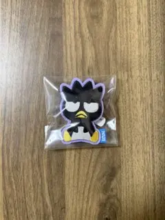サンリオ　ぬいピン　アップリケバッジ　バッドばつ丸