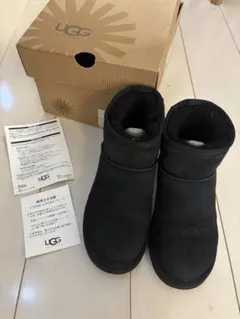 大幅値下中　美品　UGG W CLASSIC MINI ブラック US05