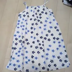 ユニクロ　UNIQLO　花柄 ノースリーブ ワンピース　140