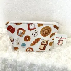大人気　 パンどろぼうの裏地つき ミニポーチ