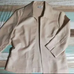 Item thumbnail for item b7c4a8bb-4403-44dc-b88e-56bbd94d2740