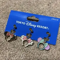 新品未使用　東京ディズニーリゾート ミニーマウス耳　イヤリング カチューシャ