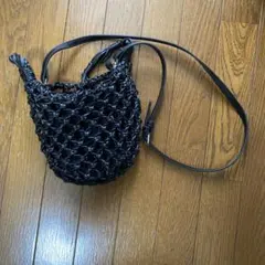 ZARA ・ブラック　ミニポーチバック