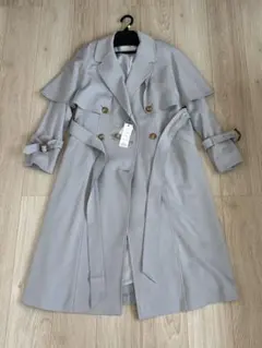 【新品タグ付】Noela ノエラ ケープトレンチコート サックス Sサイズ
