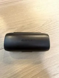 ジャンク品】Bose ワイヤレスイヤホン ブラック 充電ケース付き - メルカリ
