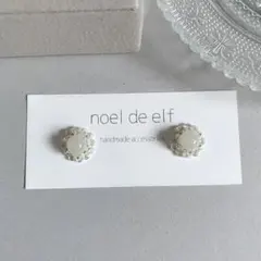 クリア ビーズ 刺繍 グリーン レジン ハンドメイド ピアス イヤリング 111