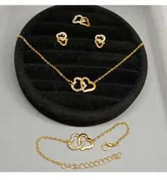 レディースアクセサリー　4点　セット　ハート　ネックレス　ブレスレットなど