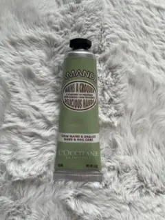 新品未開封 L'OCCITANE ハンドクリーム アーモンド