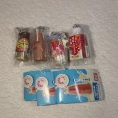 雪印メグミルク ミニチュアチャーム 乳飲料＆ヨーグルトシリーズ 4種 ガチャ