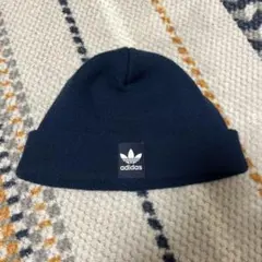 adidas ネイビー ニット帽 フリーサイズ