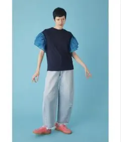 Herin.CYE Tシャツ　ブルーのサムネイル