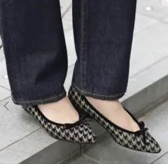 Le talon ルタロン 千鳥柄 千鳥格子 パンプス フラットシューズ24.5のサムネイル