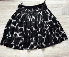 BODY DRESSING Deluxe 38 黒と白のレオパード柄