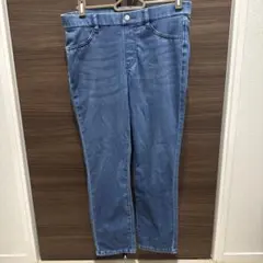 ユニクロ　ウルトラストレッチクロップドレギンスパンツ
