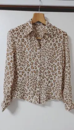 シルク100%バーゼエヌオボbase e nuovo ヒョウ柄長袖シャツ 38