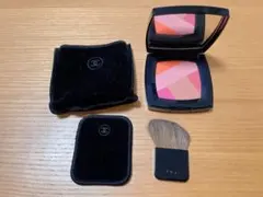 CHANEL 限定 チークのサムネイル