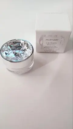 ジルスチュアート　リップバーム　ホワイトフローラル