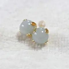 翡翠スタッドピアス7.5mm