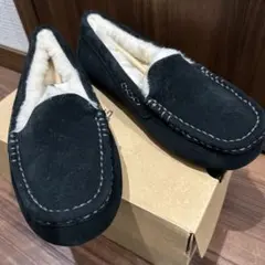 新品未使用◆UGG ブラック モカシン　23cm