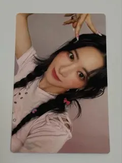 LE SSERAFIM サクラ UNFORGIVEN トレカ